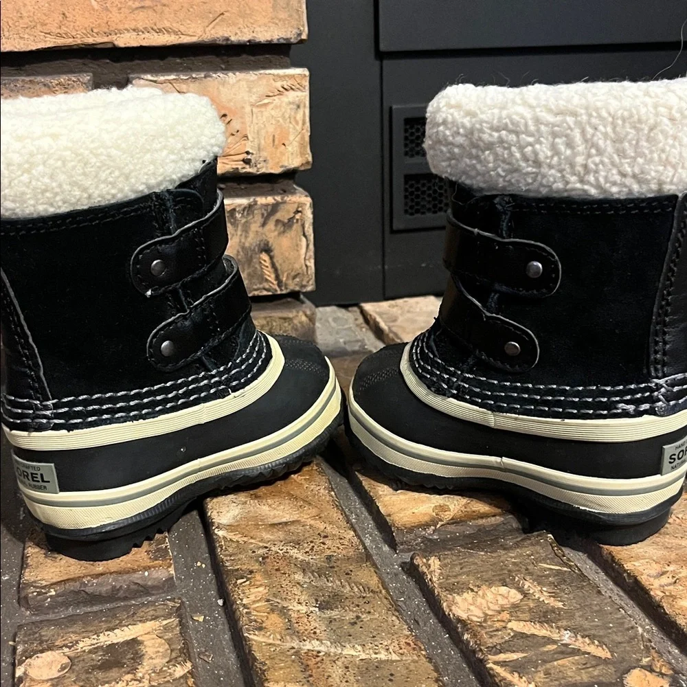 Sorel Toddler Black 1964 PAC‎ Strap Winter Boots Size 4